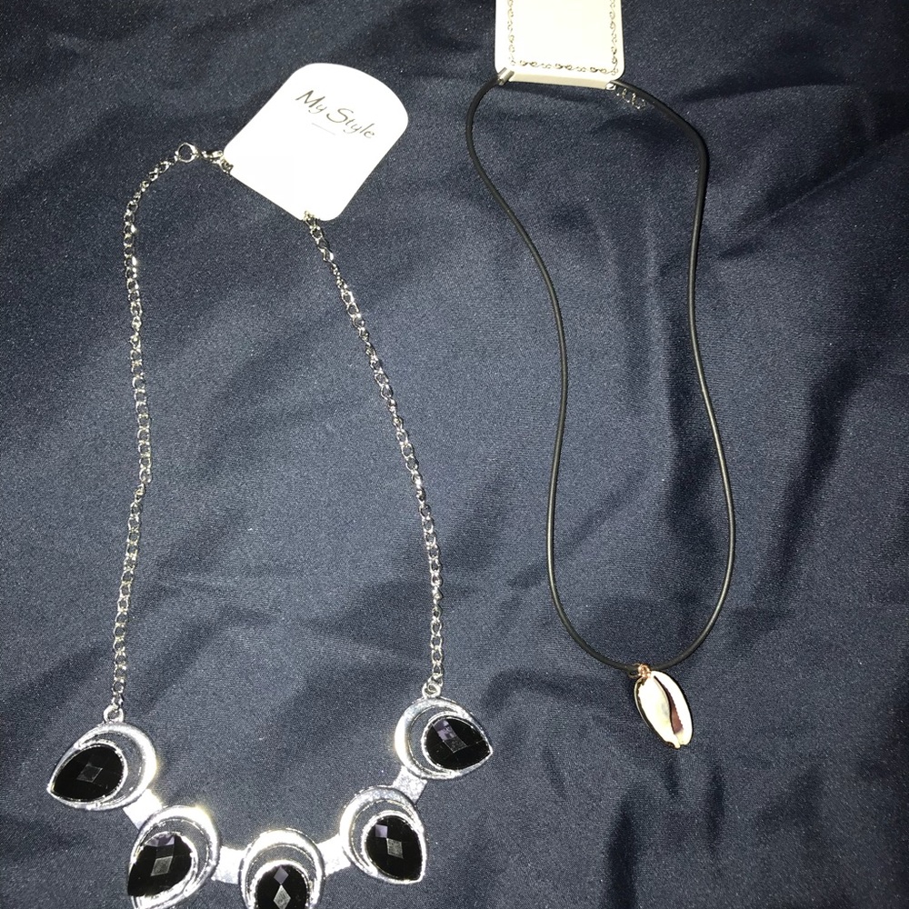 Necklace - Picture 6 of 8
